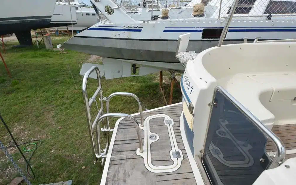 slider 10 Sas Vektor 1002 Adria