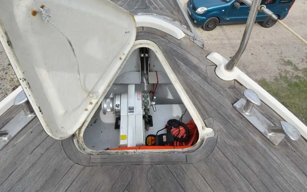 slider 13 Sas Vektor 1002 Adria