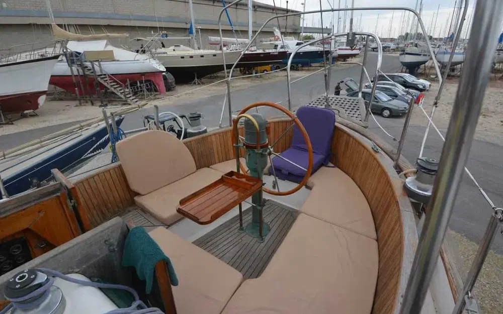 slider 12 Tashing Yachts Builders 43 T