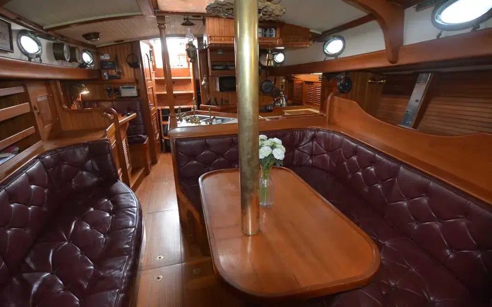 slider 17 Tashing Yachts Builders 43 T