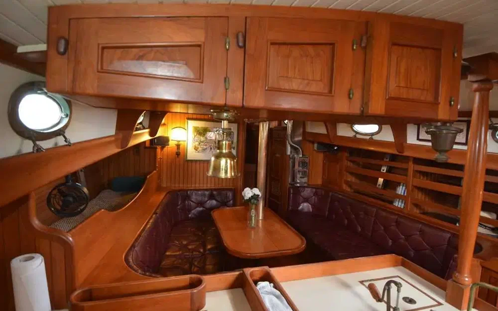 slider 19 Tashing Yachts Builders 43 T