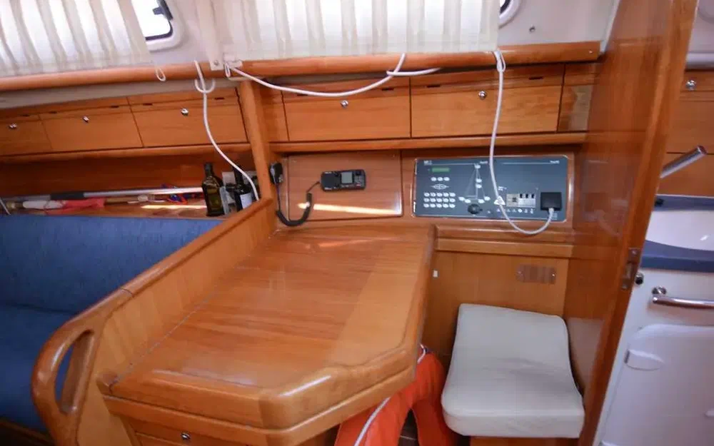 slider 8 Bavaria 31 Cruiser