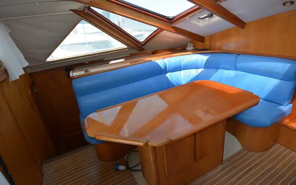slider 12 Privilege Marine Privilege 48