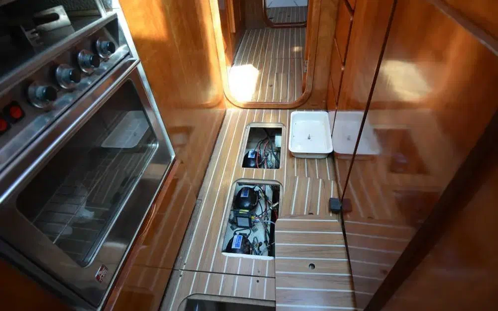 slider 13 Privilege Marine Privilege 48