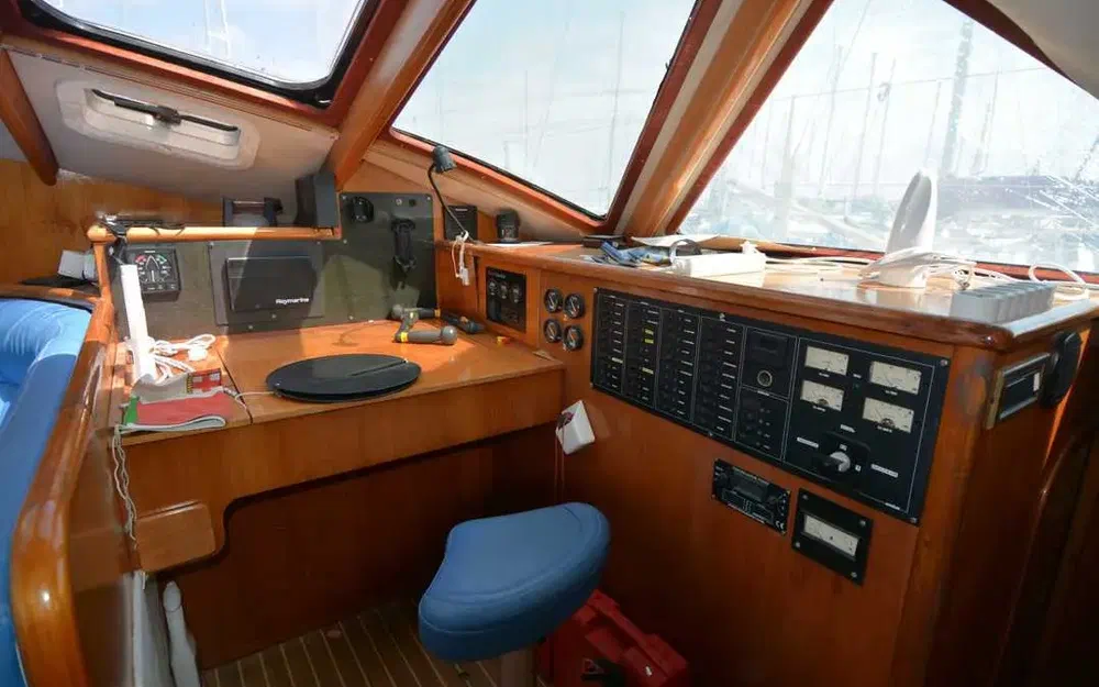 slider 18 Privilege Marine Privilege 48