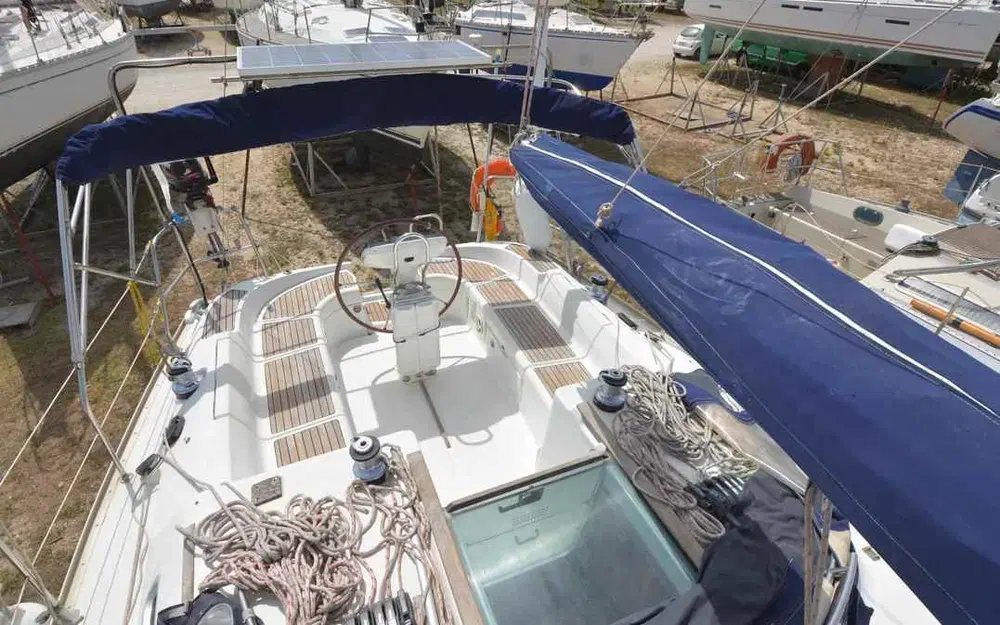 slider 8 Jeanneau Sun Odyssey 37