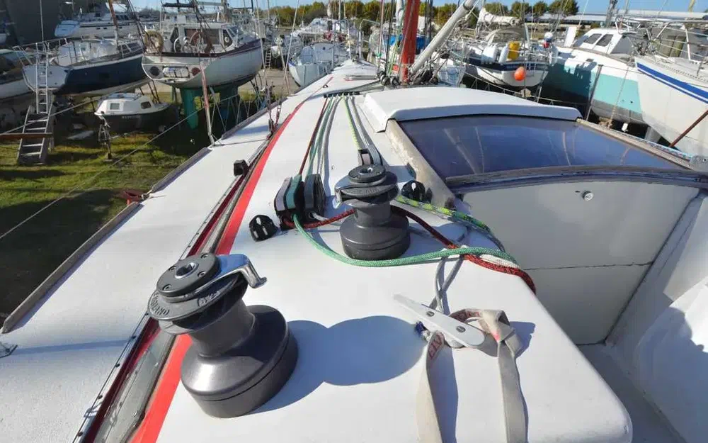 slider 5 Fountaine Pajot Prototype One Tonner