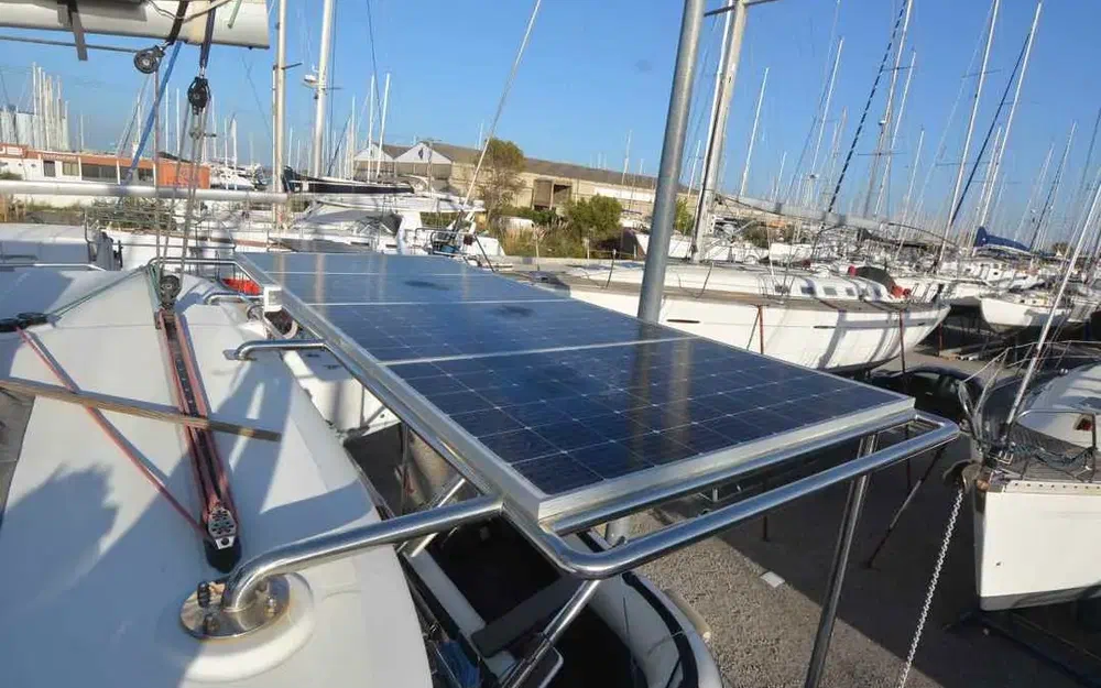 slider 19 Lagoon 400