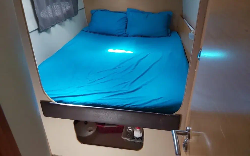 slider 9 Fountaine Pajot Lipari 41
