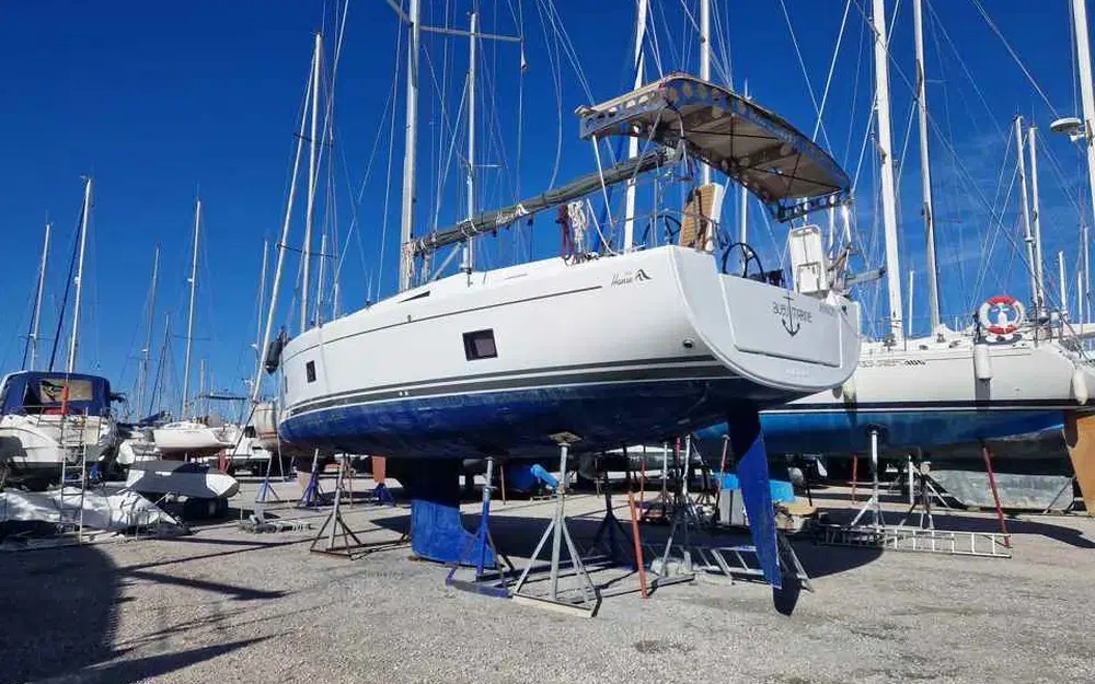 slider 10 Hanse 418