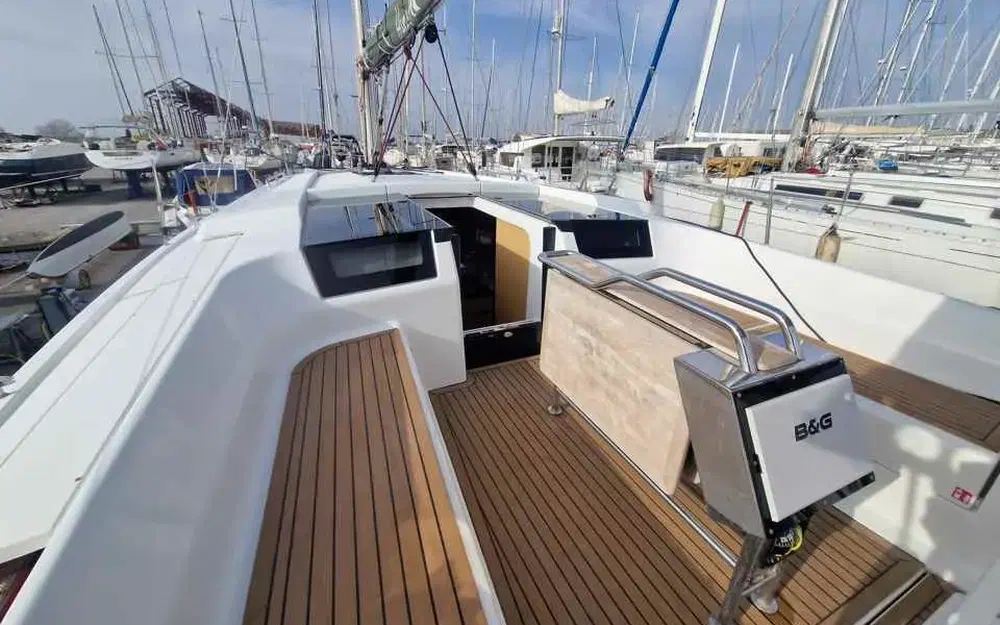 slider 17 Hanse 418