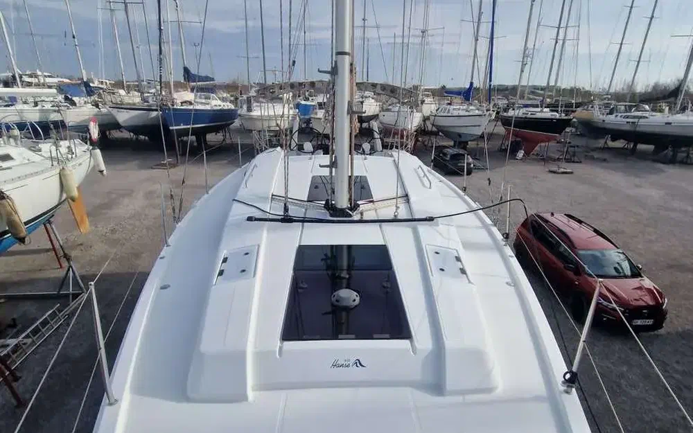 slider 19 Hanse 418