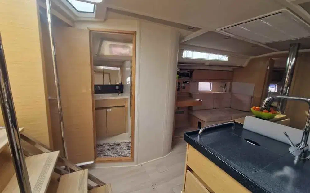 slider 34 Hanse 418