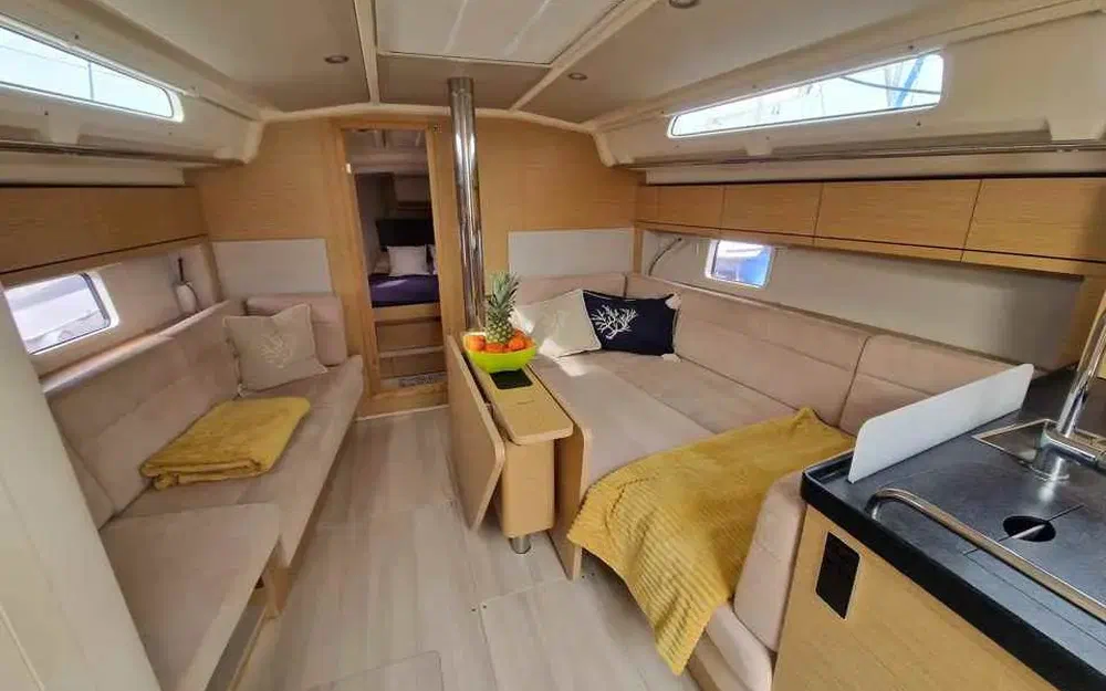 slider 35 Hanse 418