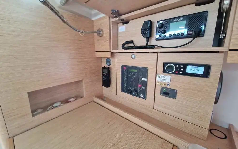 slider 7 Hanse 418