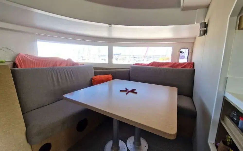 slider 8 Neel Trimarans Neel 45