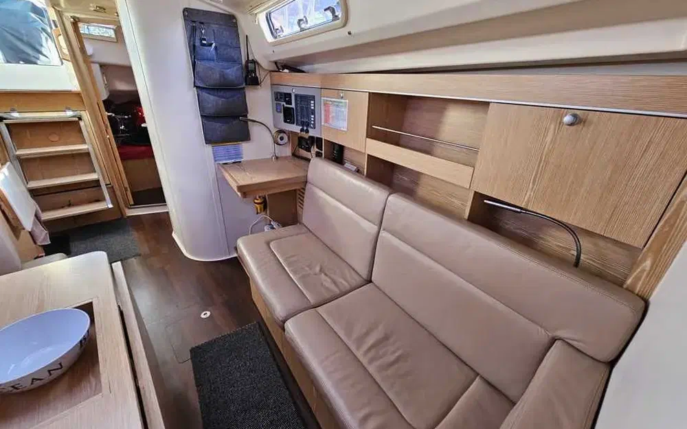 slider 16 Hanse 385