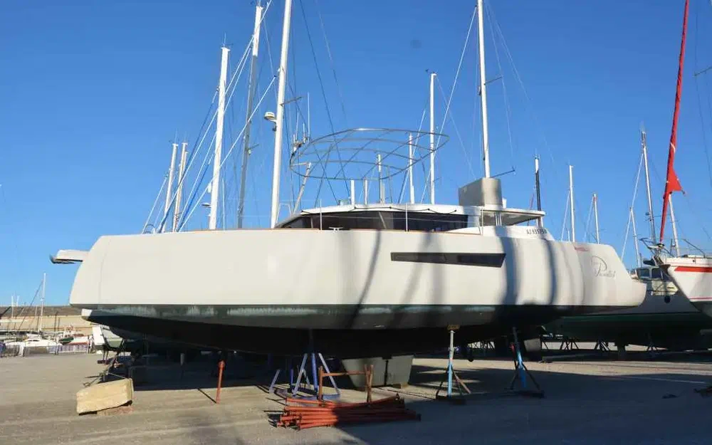 slider 0 Neel Trimarans Neel 47