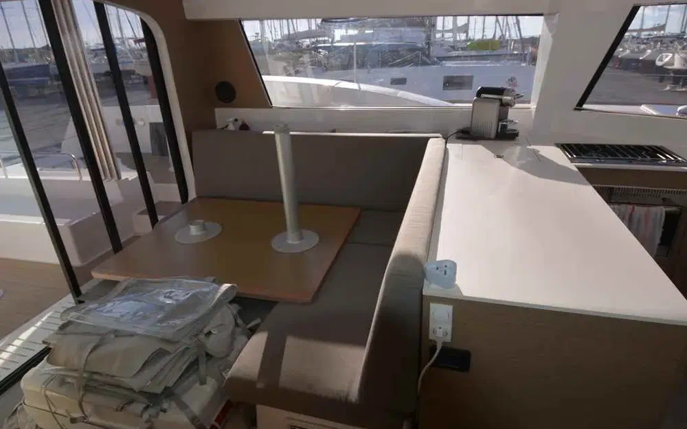 slider 17 Neel Trimarans Neel 47
