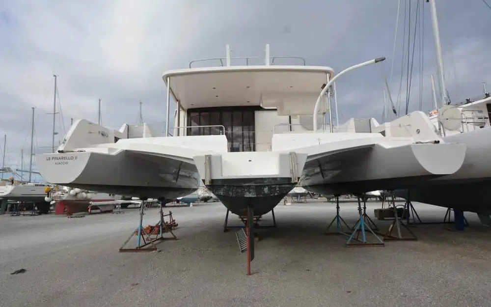 slider 4 Neel Trimarans Neel 47