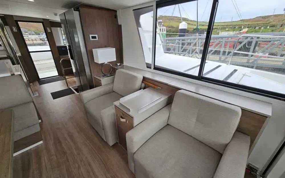 slider 9 Catana Bali 4.6