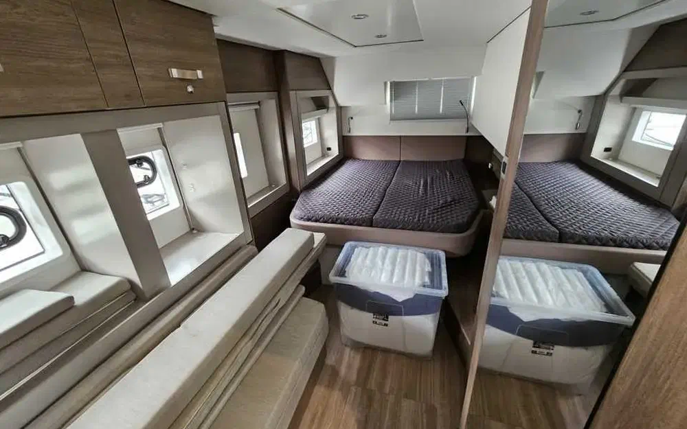 slider 16 Catana Bali 4.6