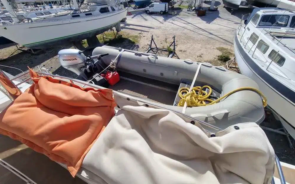 slider 11 Bali Catamarans Bali 5.4