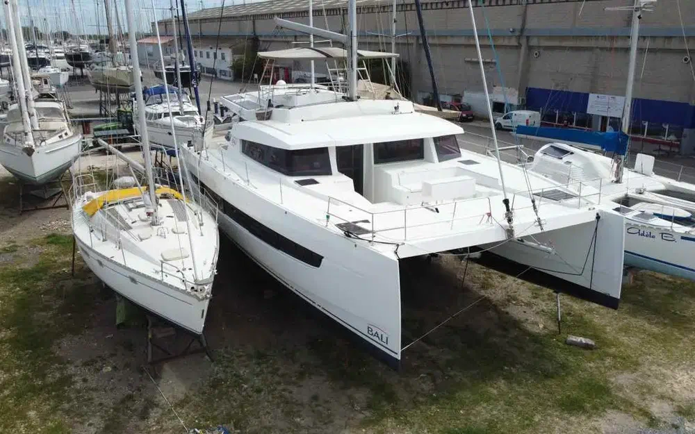 slider 2 Bali Catamarans Bali 5.4