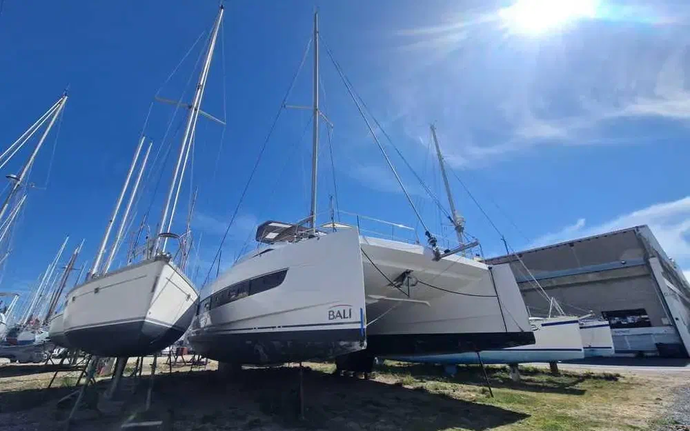 slider 3 Bali Catamarans Bali 5.4