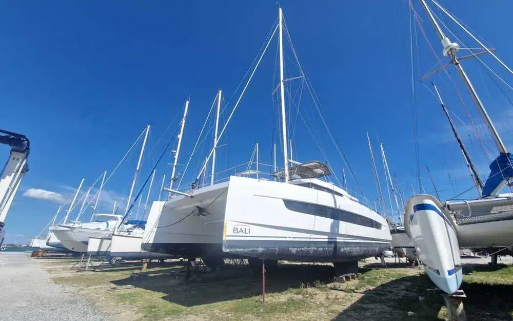 slider 4 Bali Catamarans Bali 5.4
