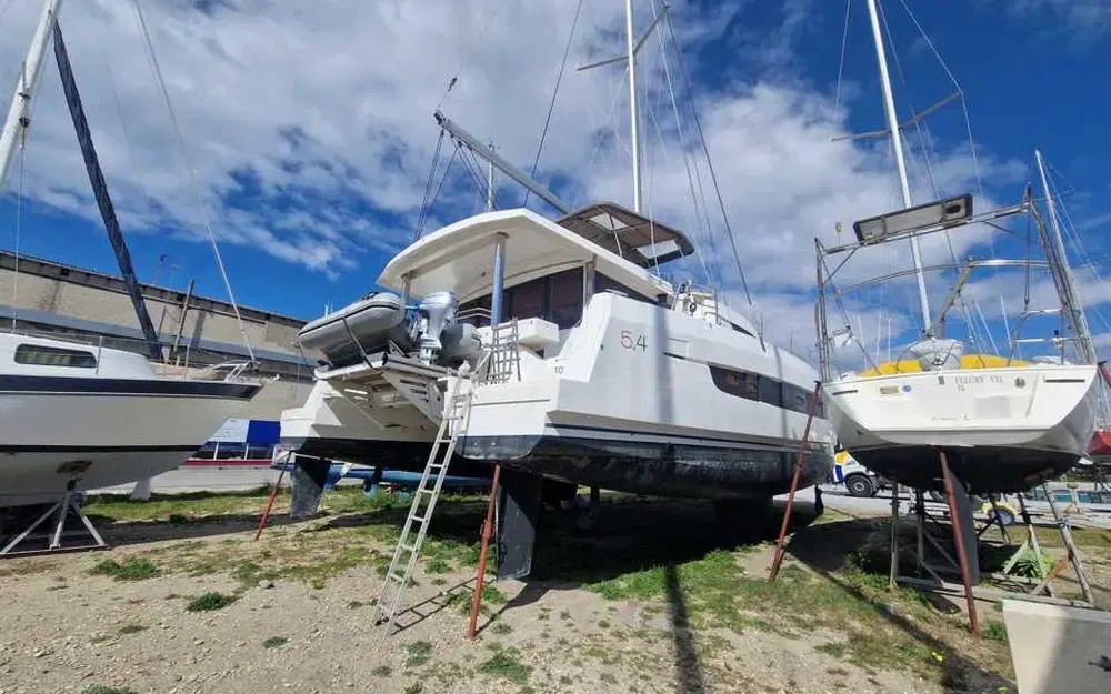 slider 5 Bali Catamarans Bali 5.4
