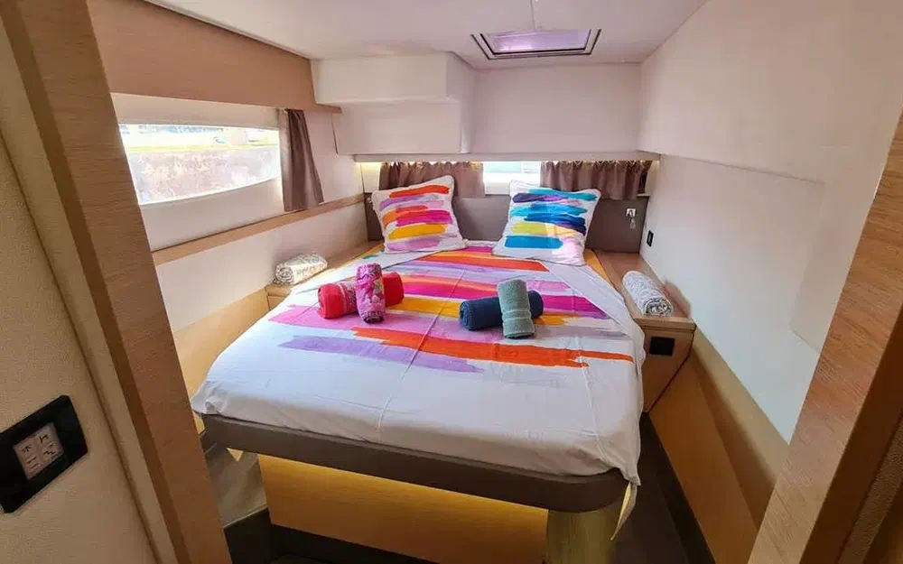 slider 9 Fountaine Pajot Saba 50