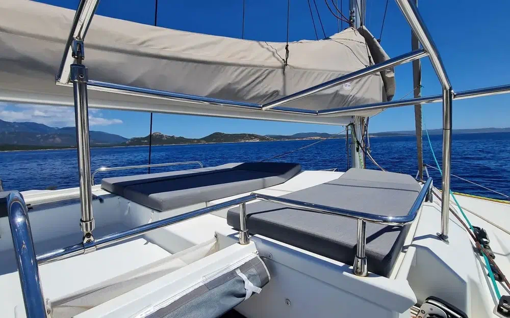 slider 5 Fountaine Pajot Saba 50