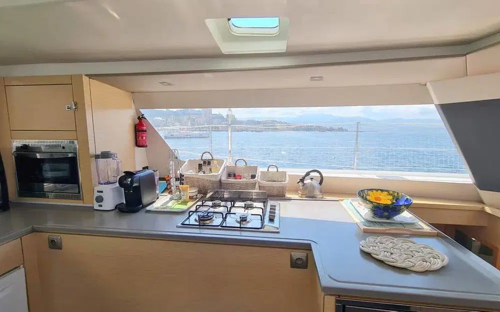 slider 8 Fountaine Pajot Saba 50