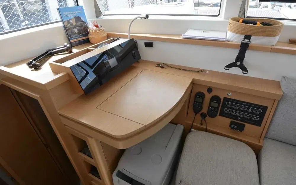 slider 15 Excess Catamarans Excess 12