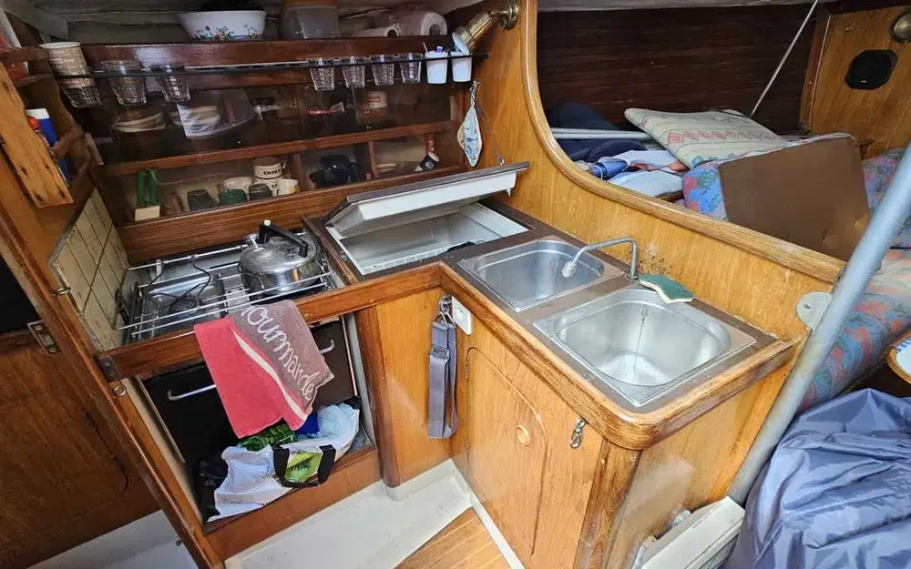 slider 10 Beneteau First 35