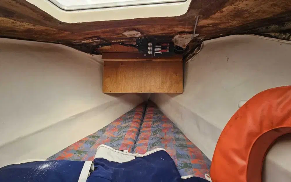 slider 12 Beneteau First 35