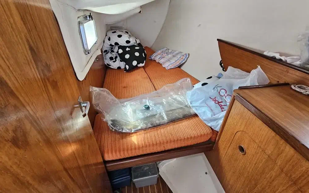 slider 16 Beneteau First 35