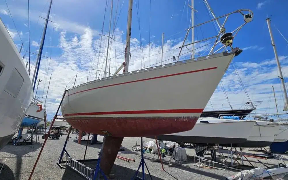 slider 1 Beneteau First 35