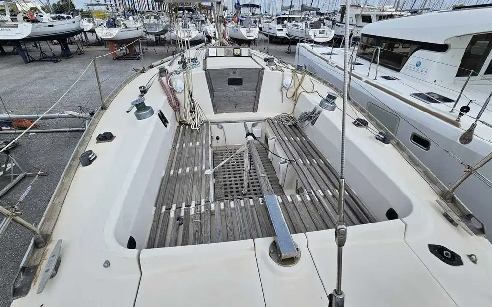 slider 2 Beneteau First 35