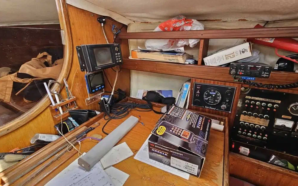 slider 7 Beneteau First 35