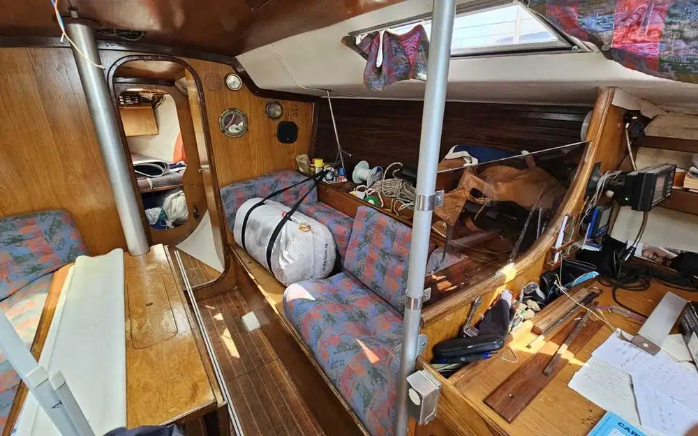 slider 8 Beneteau First 35