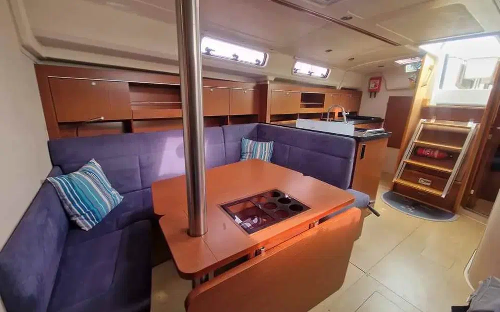 slider 13 Hanse 385