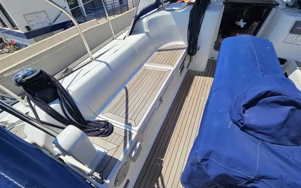 slider 7 Dufour 425 Grand Large
