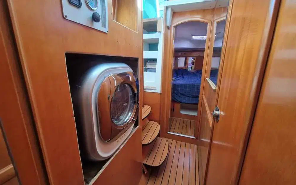slider 38 Lagoon 380
