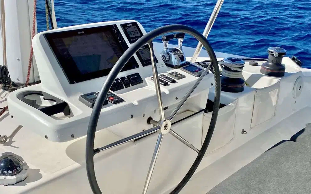 slider 2 Lagoon 50