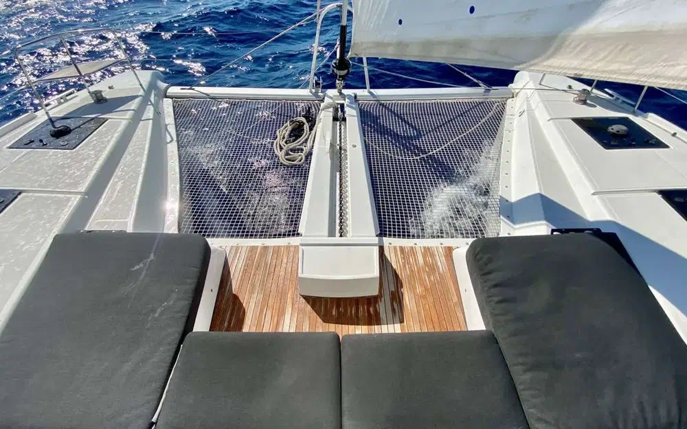 slider 4 Lagoon 50