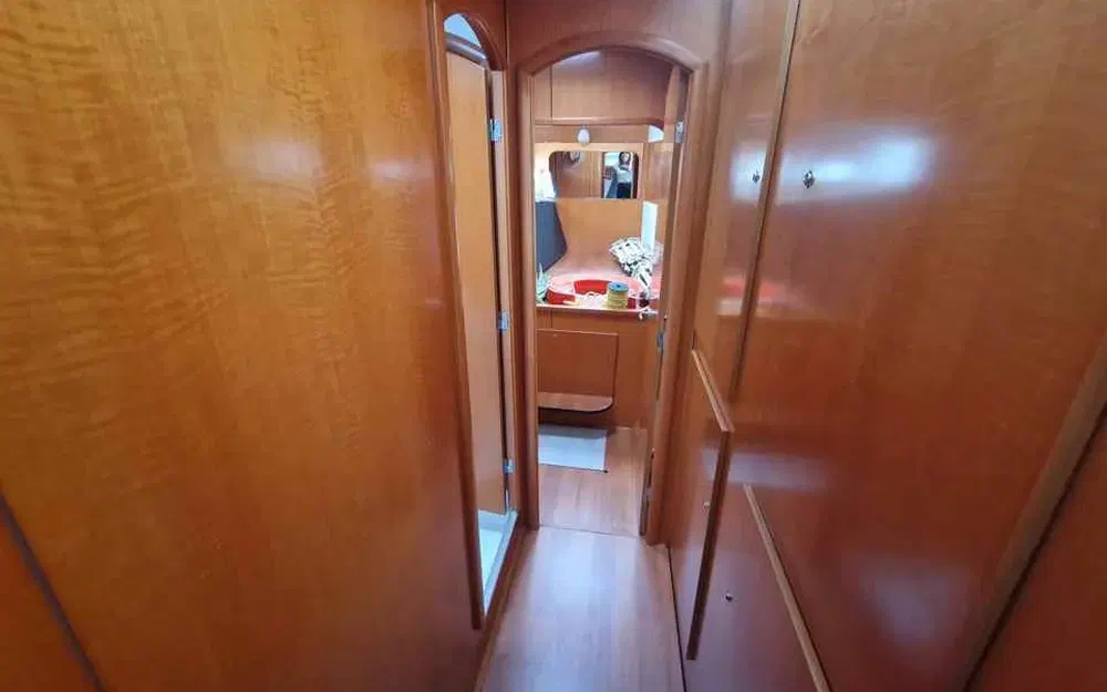 slider 22 Lagoon 440
