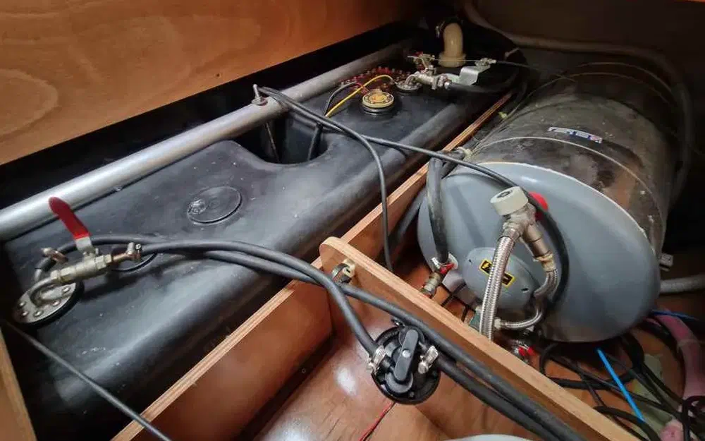 slider 35 Lagoon 440