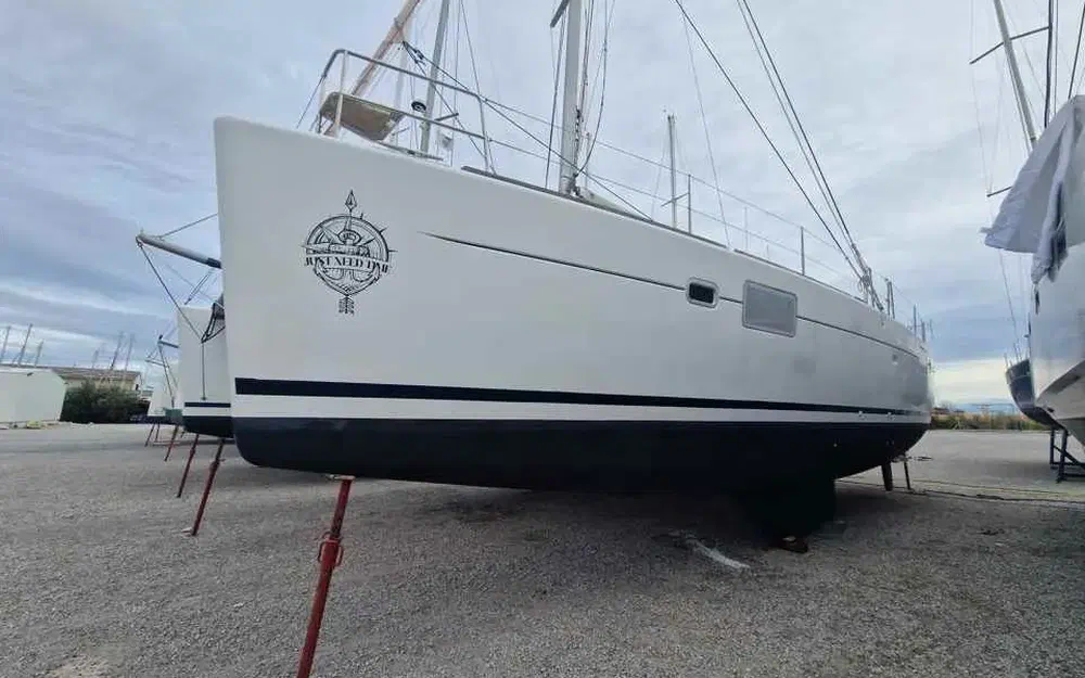 slider 6 Lagoon 440
